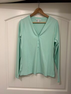 Athleta Mint Green Long Sleeve Henley Pullover